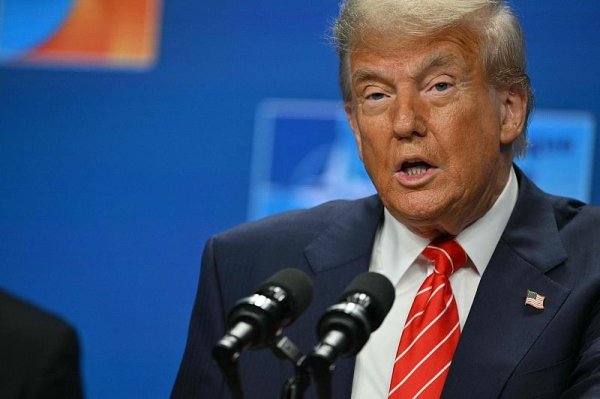 中金财富 特朗普：将在三四人中选出下任美联储主席