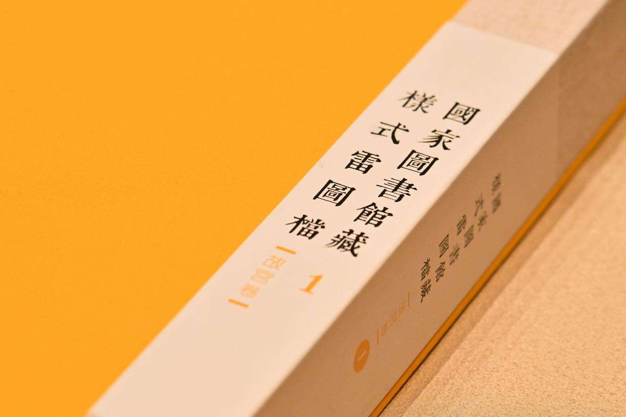 f7ad8744e34e049b23d57521c30ffe0a